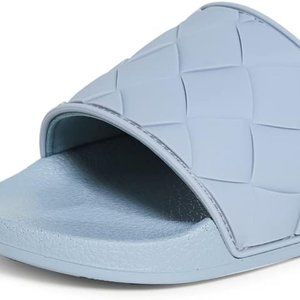 Vince Watley Sandal, in the color Highwater, size 9 (men) 11 (women)